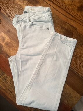 American Eagle Outfitters White Straight Leg Jeans - Clean White Finish